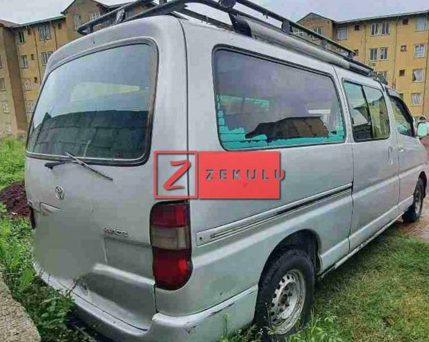 Toyota Dolphin  traveler 2010 Car for Sale in Addis Ababa