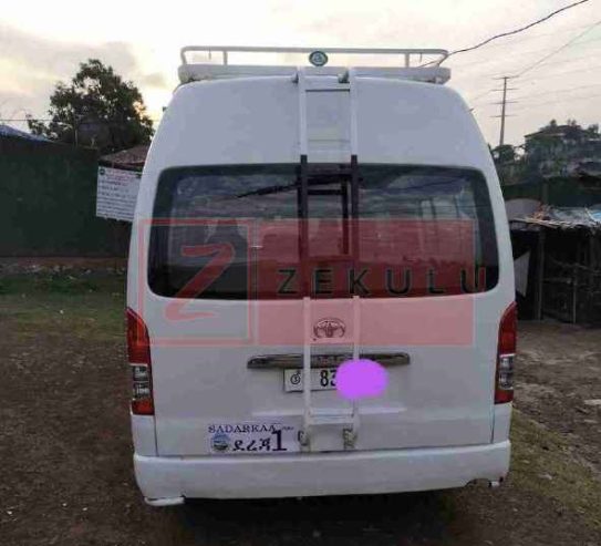 Toyota Hiace High-Roof Car for Sale in Addis Ababa