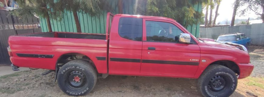 Mitsubishi L200 xcap Car for Sale in Addis Ababa Ethiopia