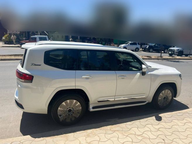 Toyota Land Cruiser Car for Sale in Addis Ababa Ethiopia