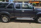 Toyota Hilux 2014 Diesel Manual in Addis Ababa