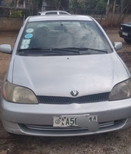 Toyota Platz 2001 Automatic