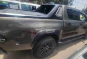 Toyota Hilux Invincible Double Cab Automatic 2022