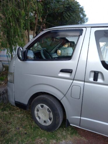 Toyota HiAce Super Abadula Manual 2005