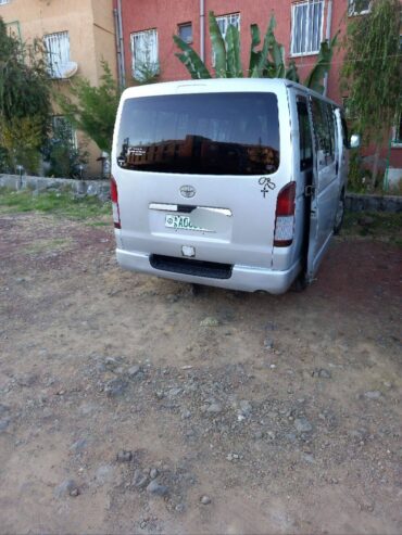 Toyota HiAce Super Abadula Manual 2005