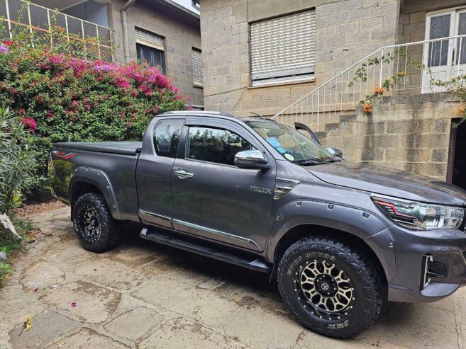 Toyota Hilux Revo Cab Diesel Manual 2019