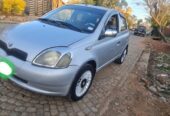 Toyota Vitz Benzine Automatic 2001