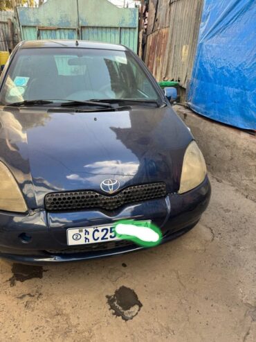 Toyota Vitz Benzine Automatic 2001