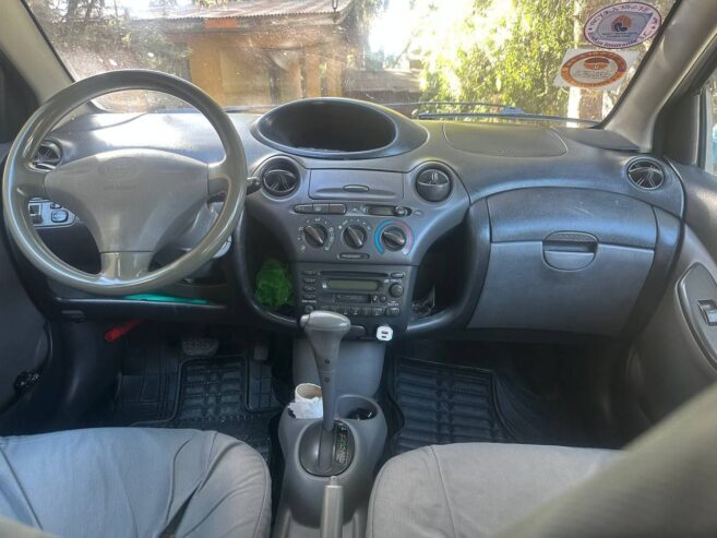 Toyota Vitz Benzine Automatic 2001\12month