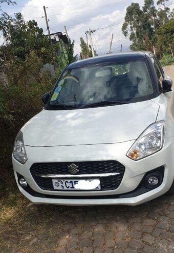 Suzuki Swift Benzine Automatic 2022