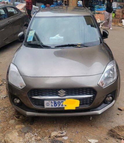 Suzuki Swift Benzine Automatic 2021/7