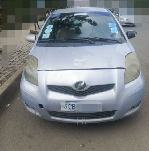 Toyota Yaris Compact Benzine Automatic 2010