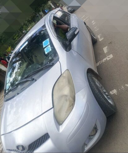 Toyota Yaris Compact Benzine Automatic 2010