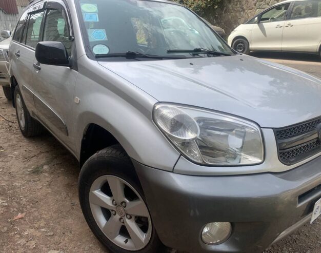 Toyota Rav4 Benzine Manual Europe standard 2005/5