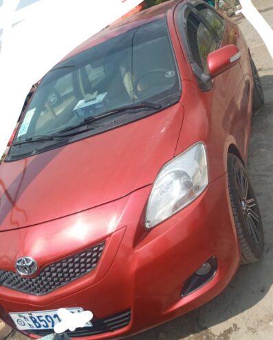 Toyota Yaris Belta Benzine Automatic 2010