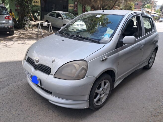 Toyota Vitz Benzine Automatic 2001