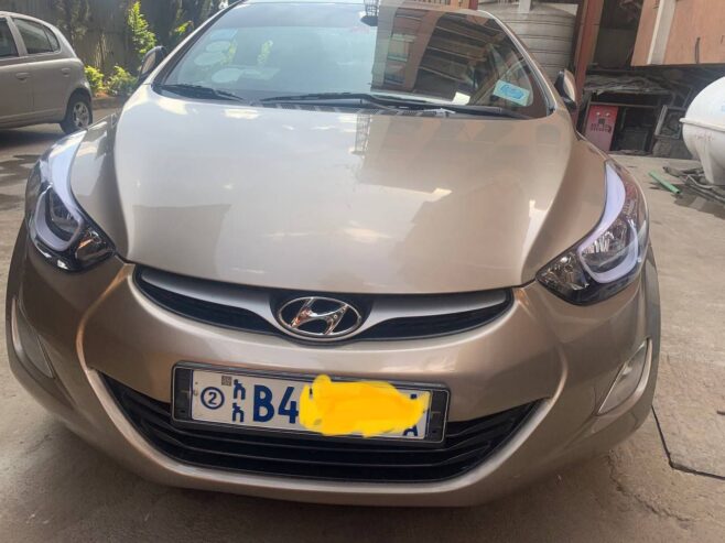 Hyundai Elantra Benzine Automatic 2014