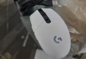 Logitech G305 LIGHTSPEED Wireless Gaming Mouse